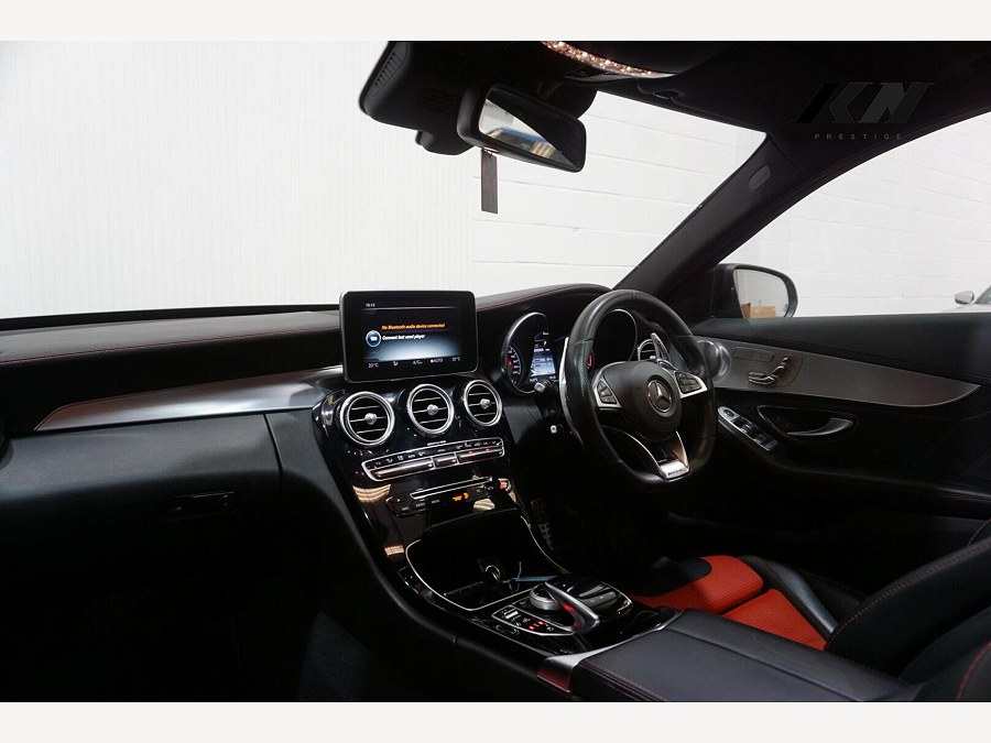 2016 Mercedes-Benz C Class photo 3