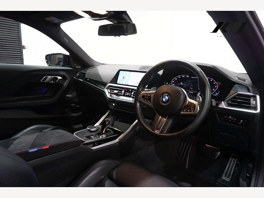 2022 BMW 2 Series photo 11