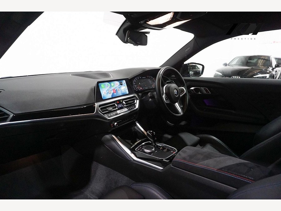 2022 BMW 2 Series photo 3