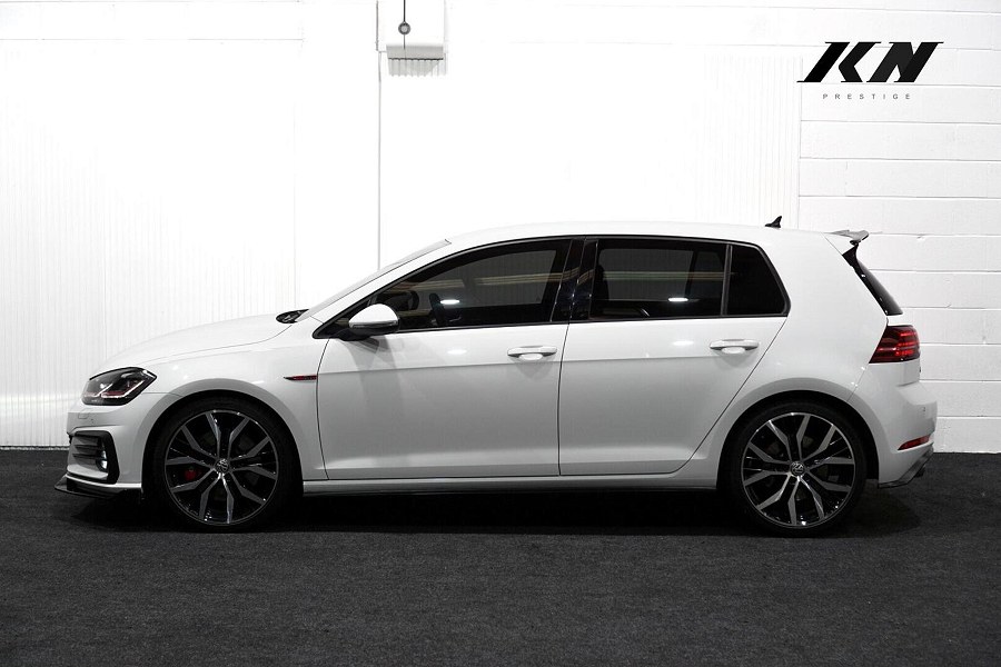 2019 Volkswagen Golf photo 6