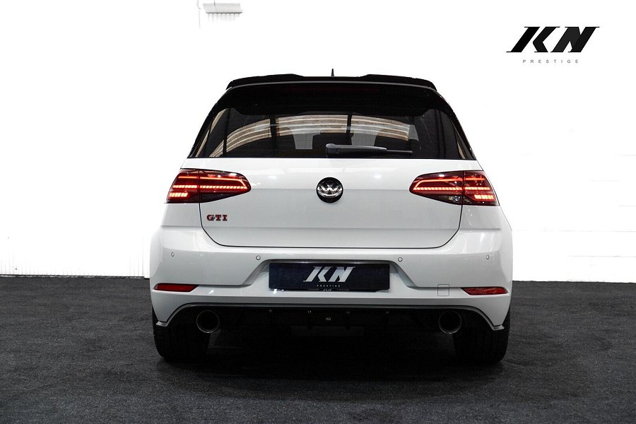 2019 Volkswagen Golf photo 8