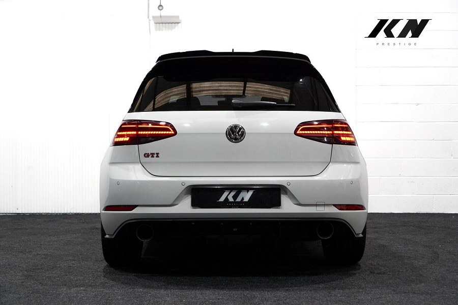 2019 Volkswagen Golf photo 7