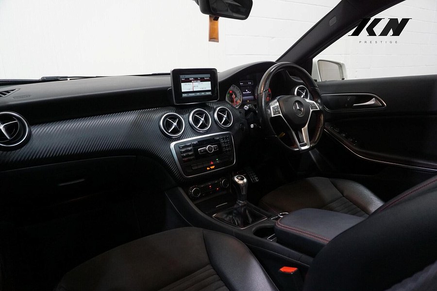 2014 Mercedes-Benz A Class photo 12