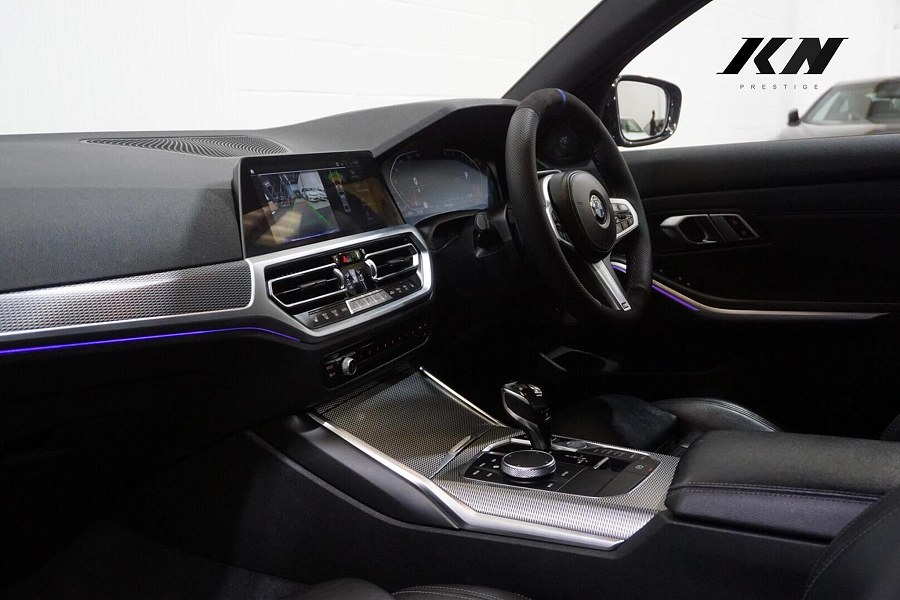 2019 BMW 3 Series photo 11