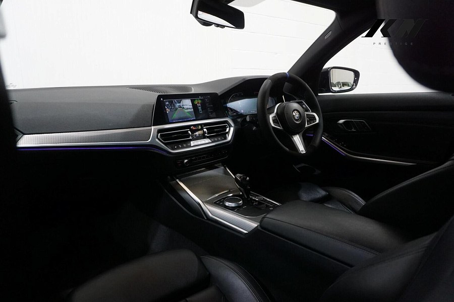 2019 BMW 3 Series photo 12