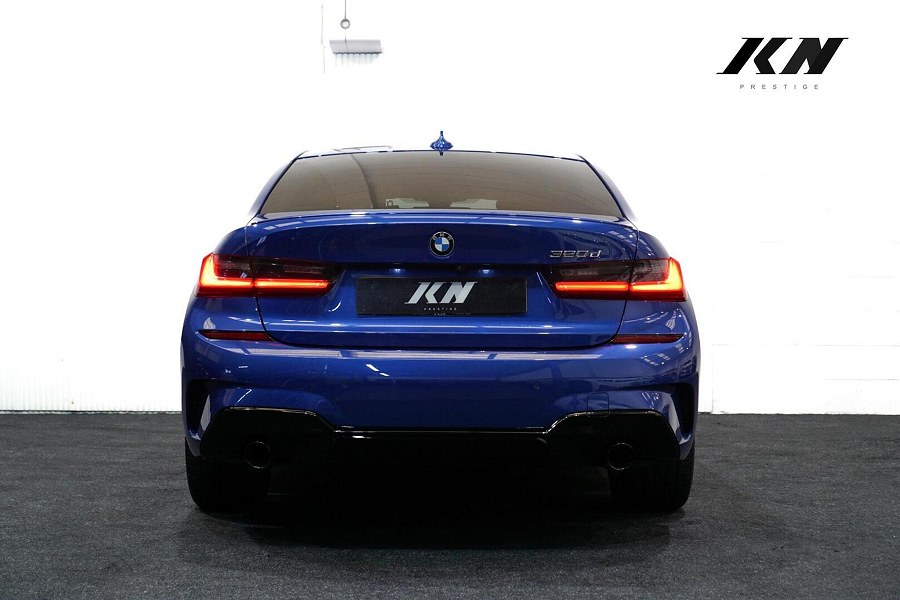 2019 BMW 3 Series photo 8
