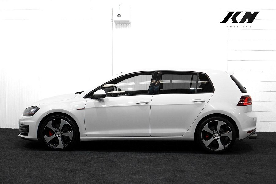 2014 Volkswagen Golf photo 6