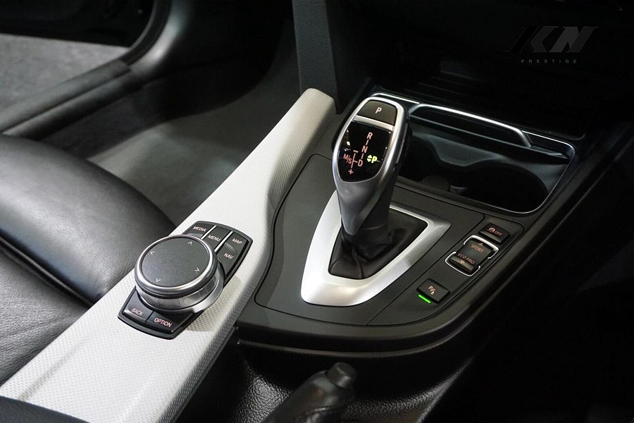 2017 BMW 4 Series photo 7