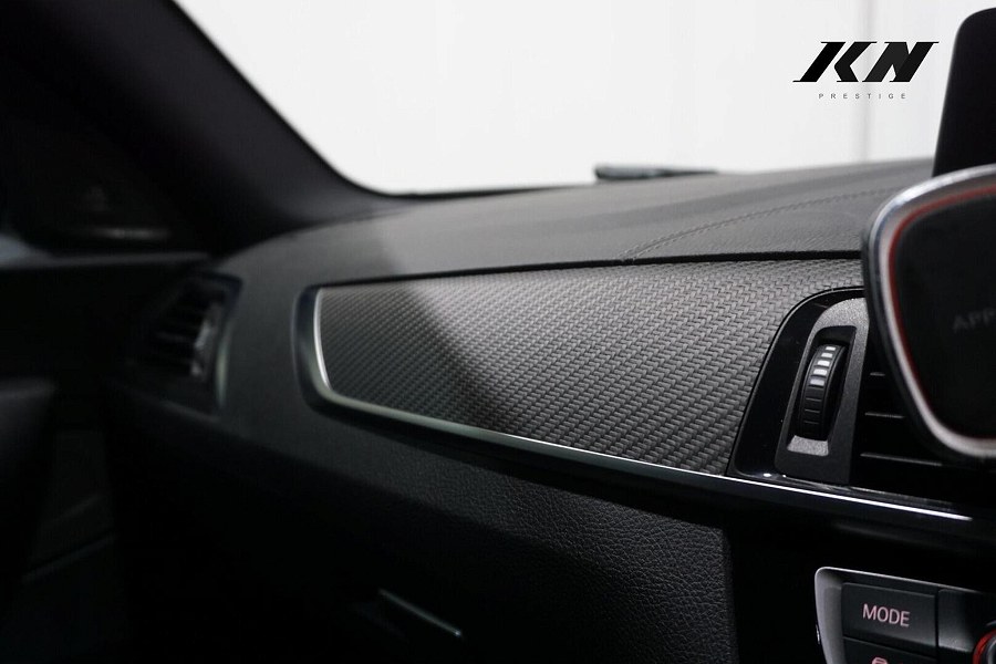 2018 BMW M2 photo 11