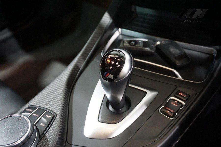 2018 BMW M2 photo 13