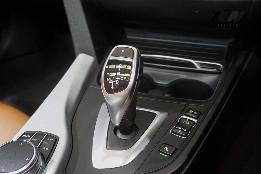 2018 BMW 4 Series photo 11