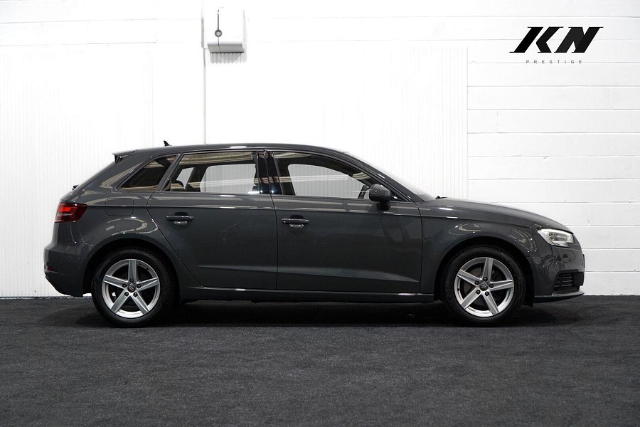 2019 Audi A3 photo 10