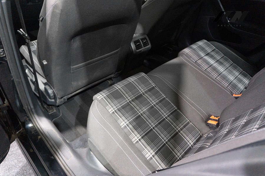 2014 Volkswagen Golf photo 9