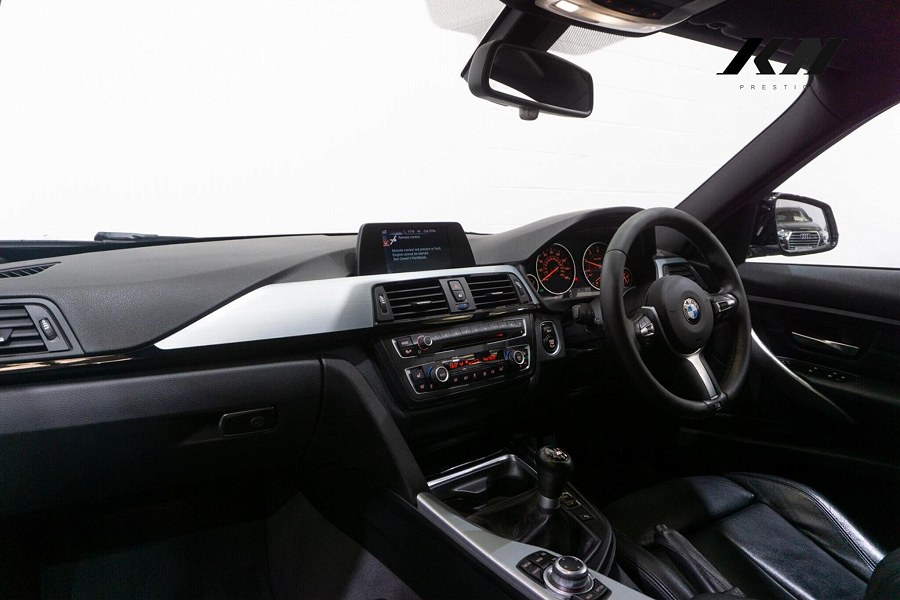 2015 BMW 3 Series photo 3