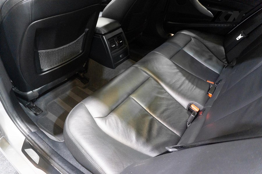 2015 BMW 3 Series photo 9
