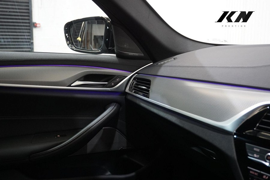 2020 BMW 5 Series photo 4