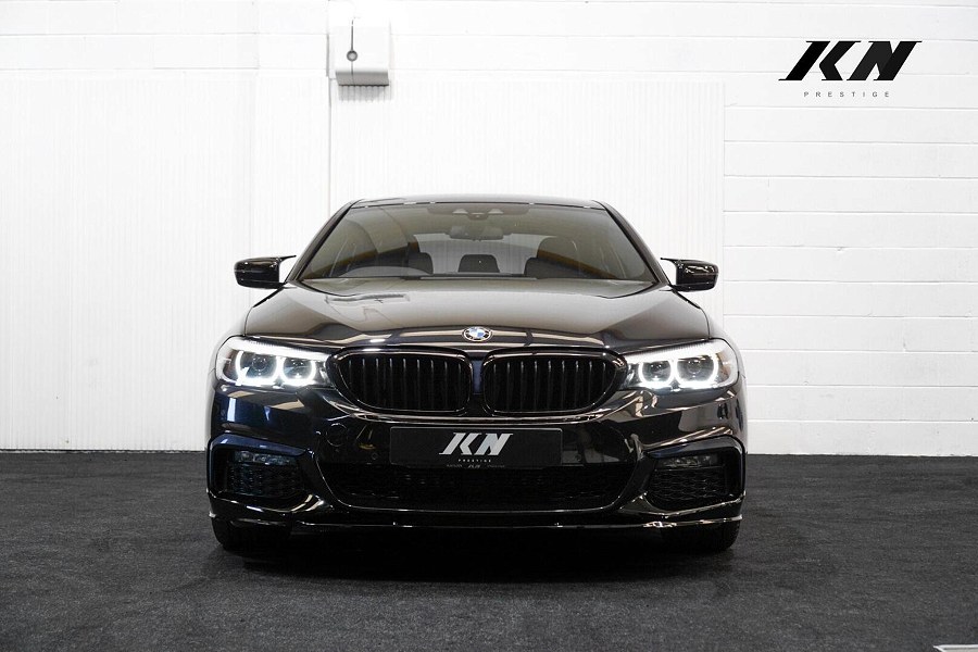2020 BMW 5 Series photo 4