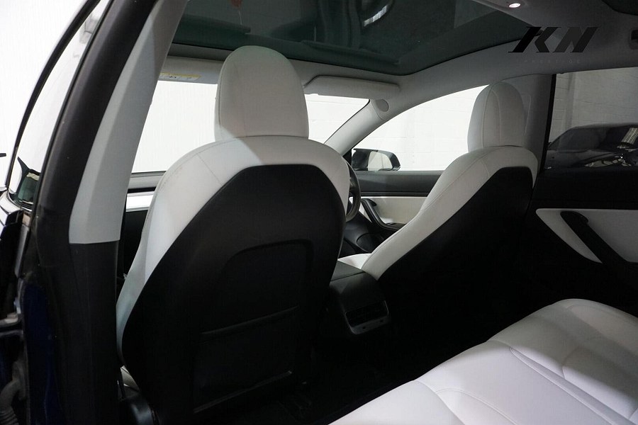 2020 Tesla Model 3 photo 12