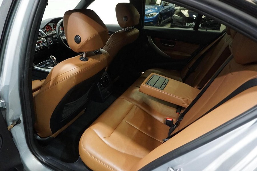 2016 BMW 3 Series photo 13