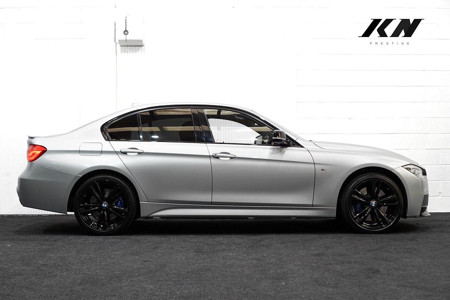 2016 BMW 3 Series photo 8