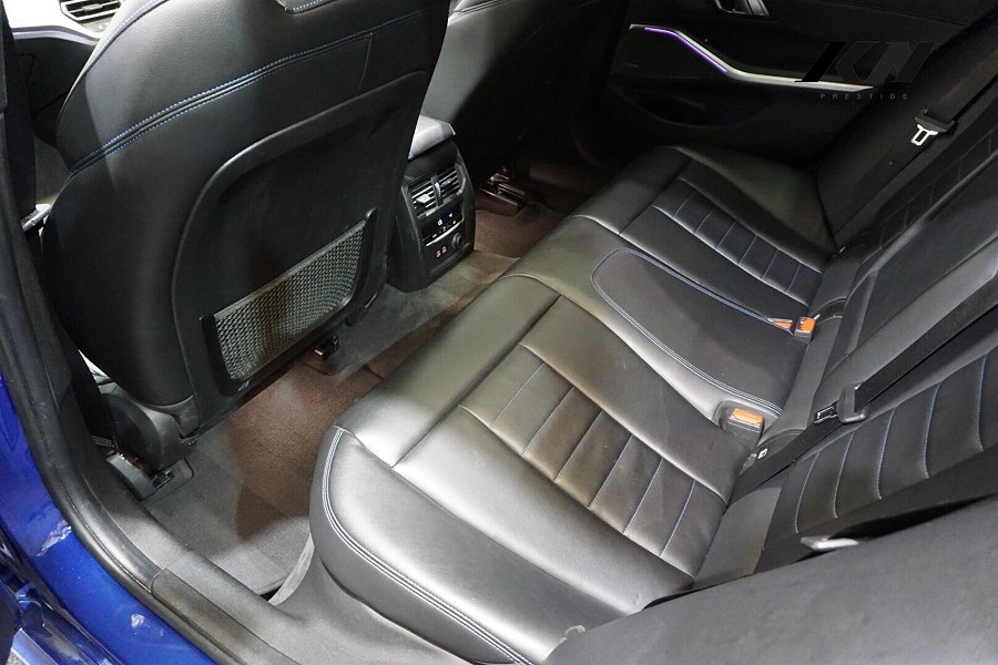 2019 BMW 3 Series photo 8