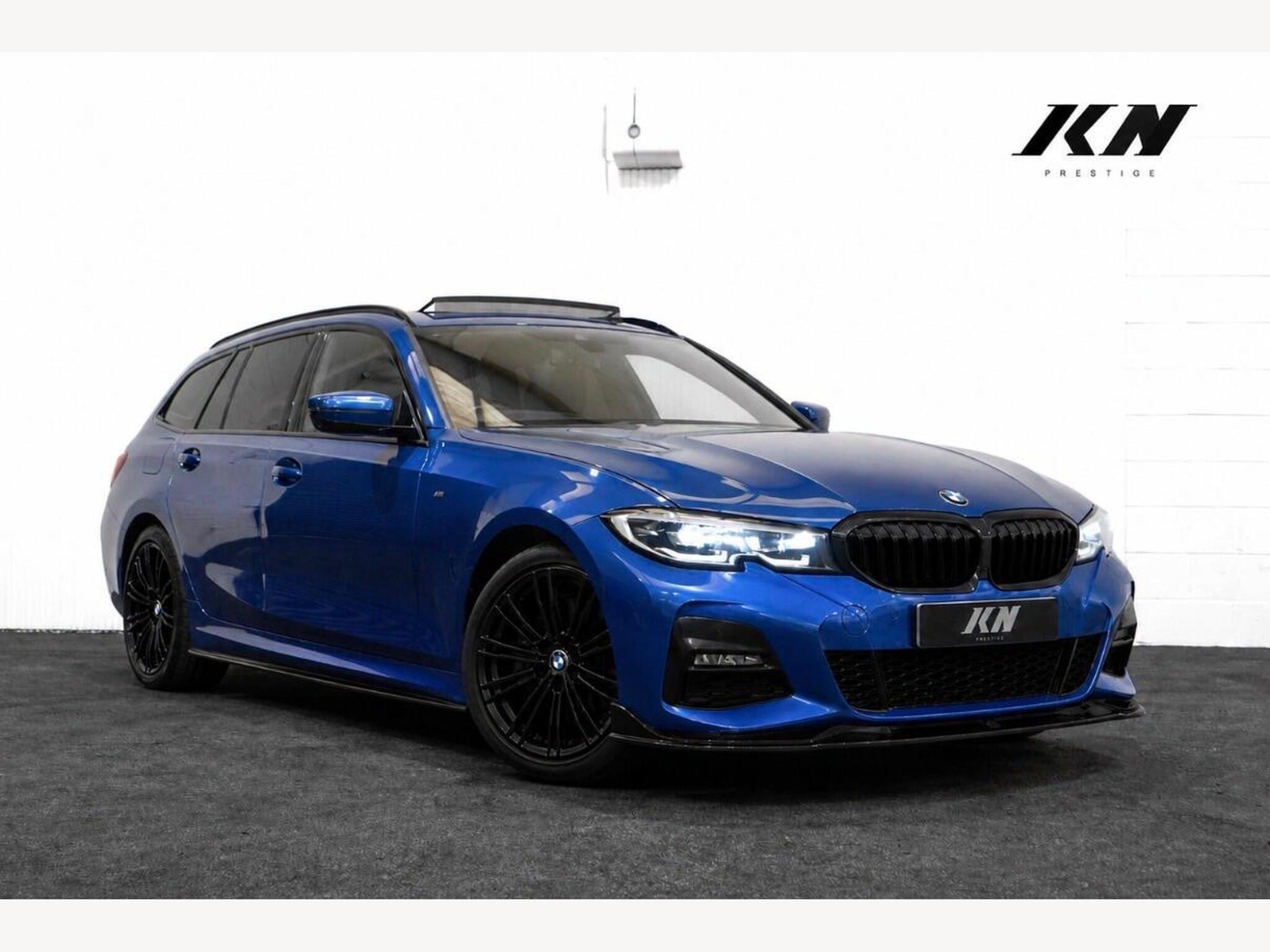 2019 BMW 3 Series 2.0 320d M Sport Touring Auto xDrive Euro 6 (s/s) 5dr for sale at Kayenn Prestige