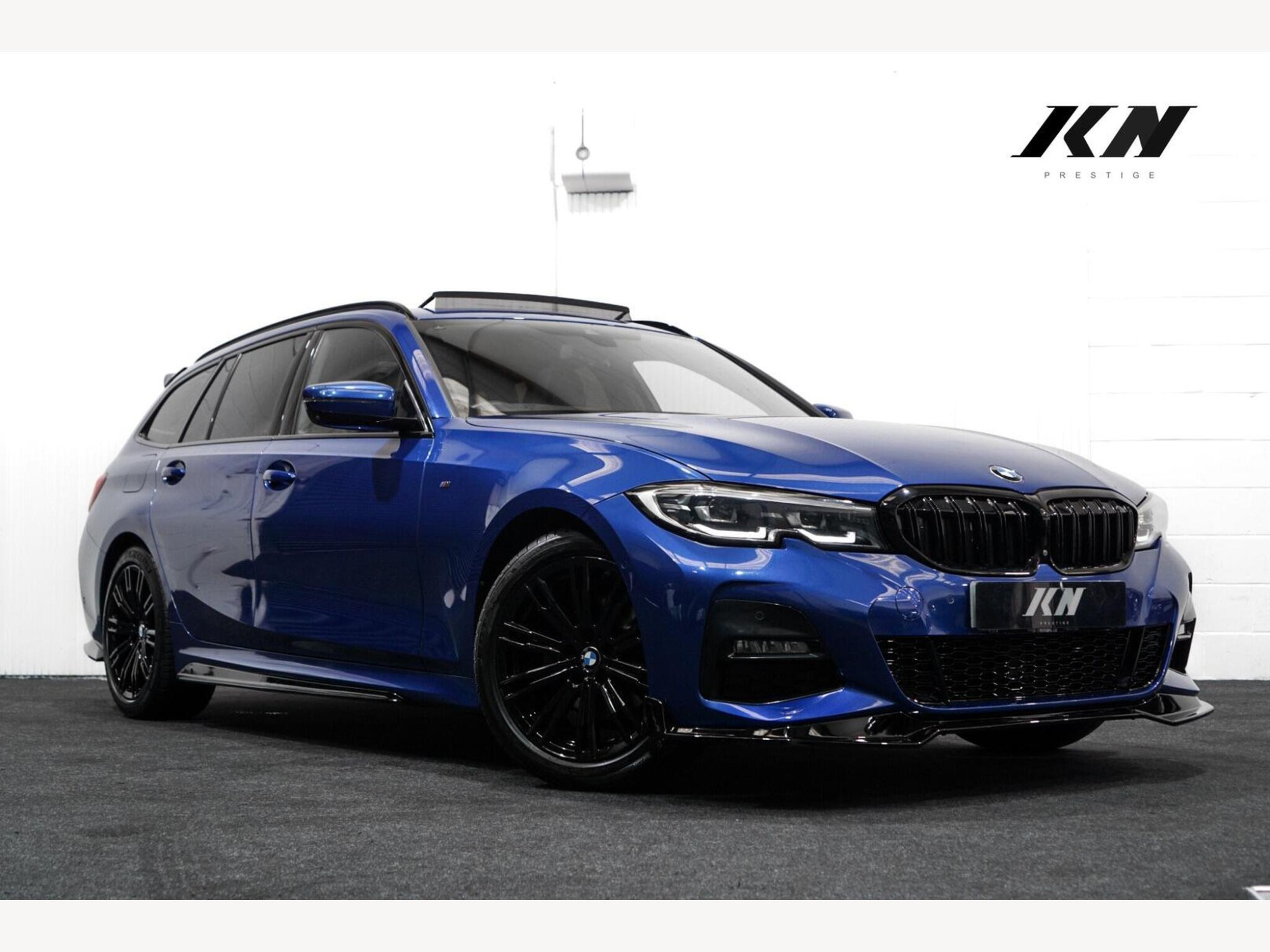2019 BMW 3 Series 2.0 320d M Sport Touring Auto xDrive Euro 6 (s/s) 5dr for sale at Kayenn Prestige