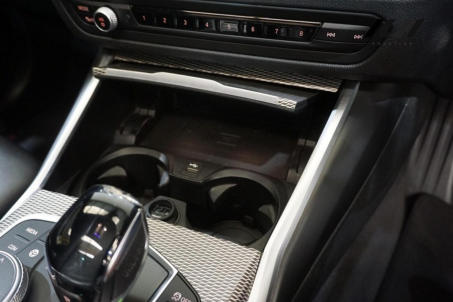 2019 BMW 3 Series photo 6