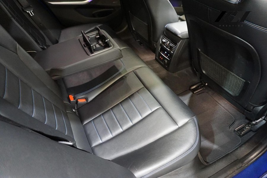 2019 BMW 3 Series photo 9