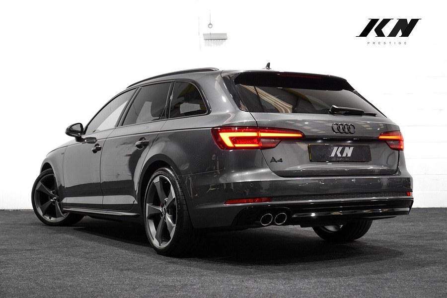 Audi A4 Avant photo 2