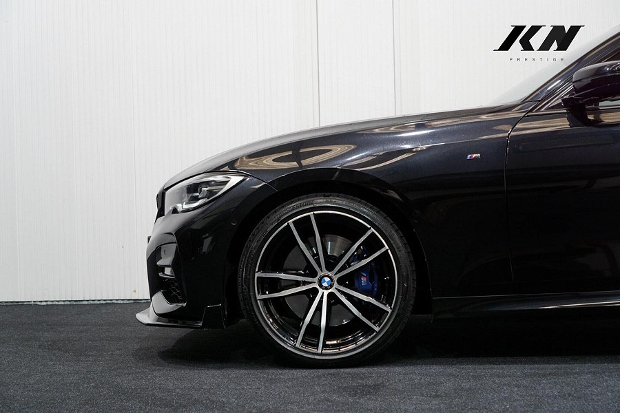 2019 BMW 3 Series photo 11