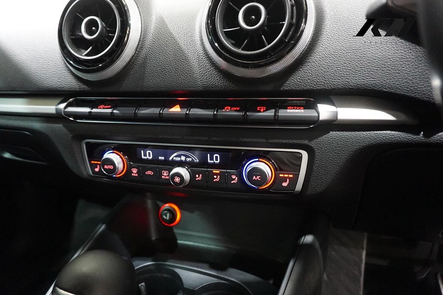2015 Audi S3 photo 12