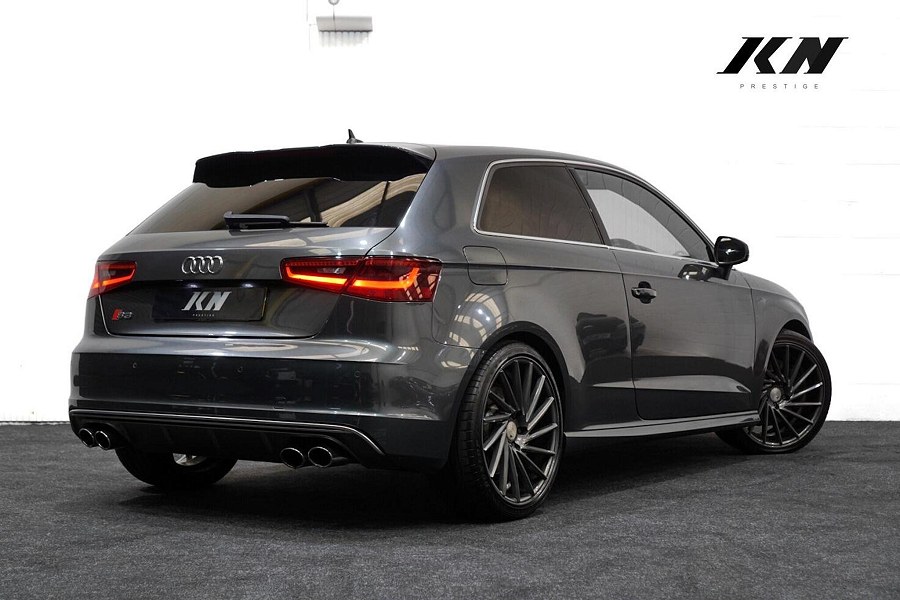 2015 Audi S3 photo 9