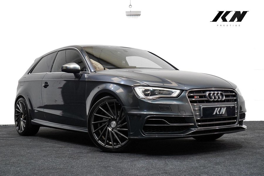 2015 Audi S3 photo 1