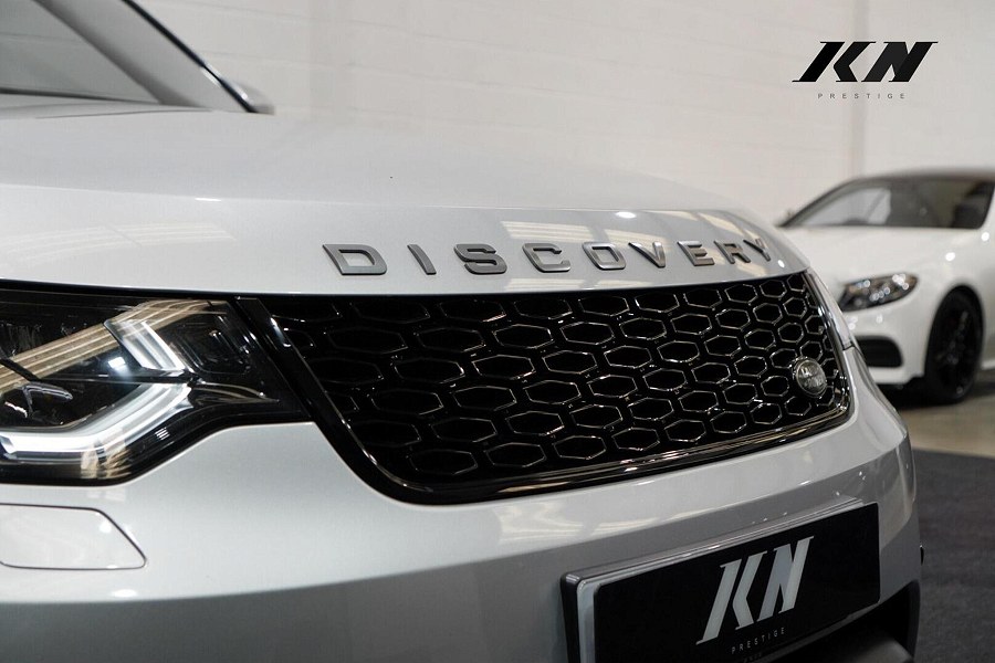 2019 Land Rover Discovery photo 6