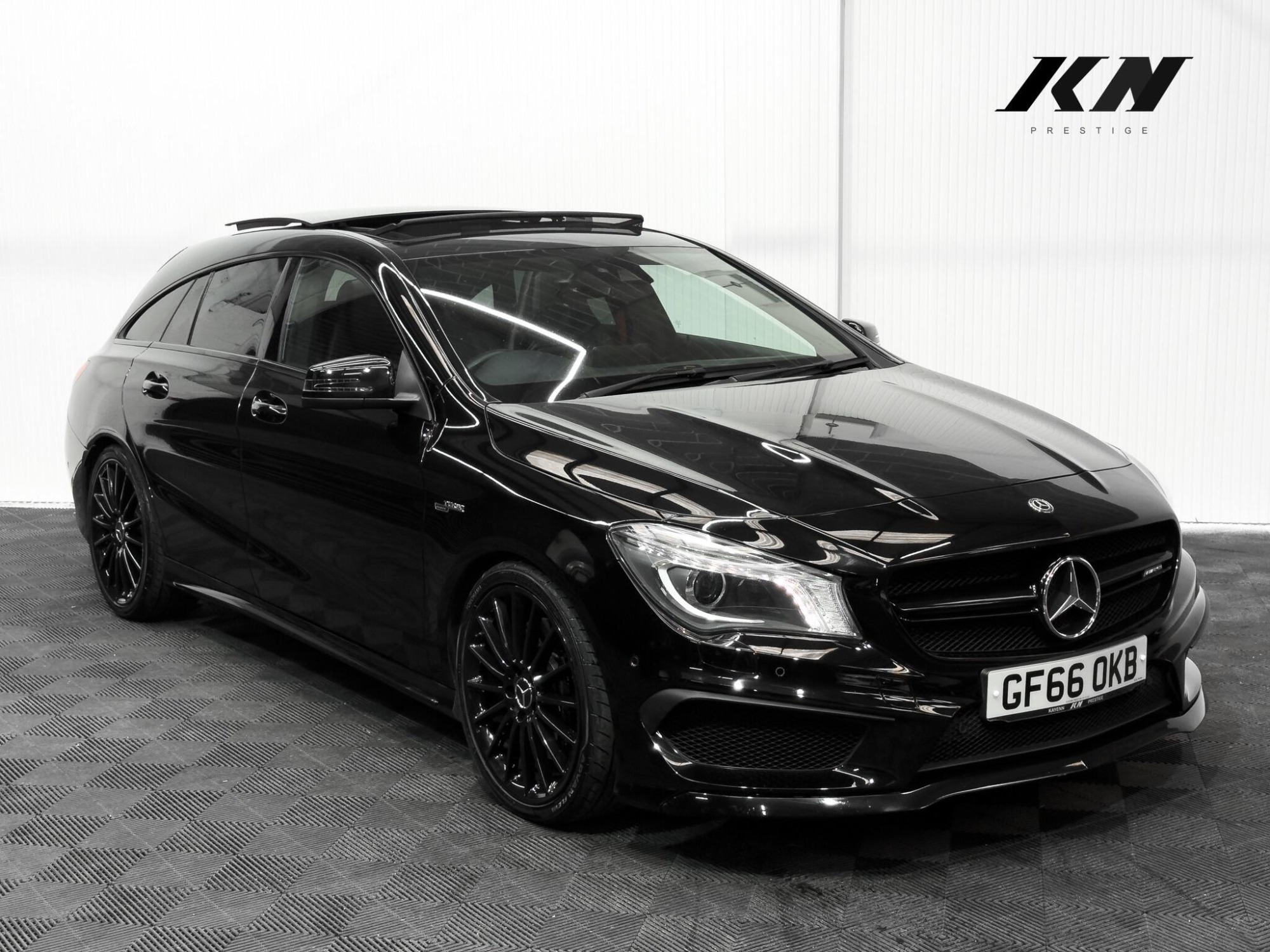 2016 Mercedes-Benz CLA 2.0 CLA45 AMG Shooting Brake SpdS DCT 4MATIC Euro 6 (s/s) 5dr for sale at Kayenn Prestige