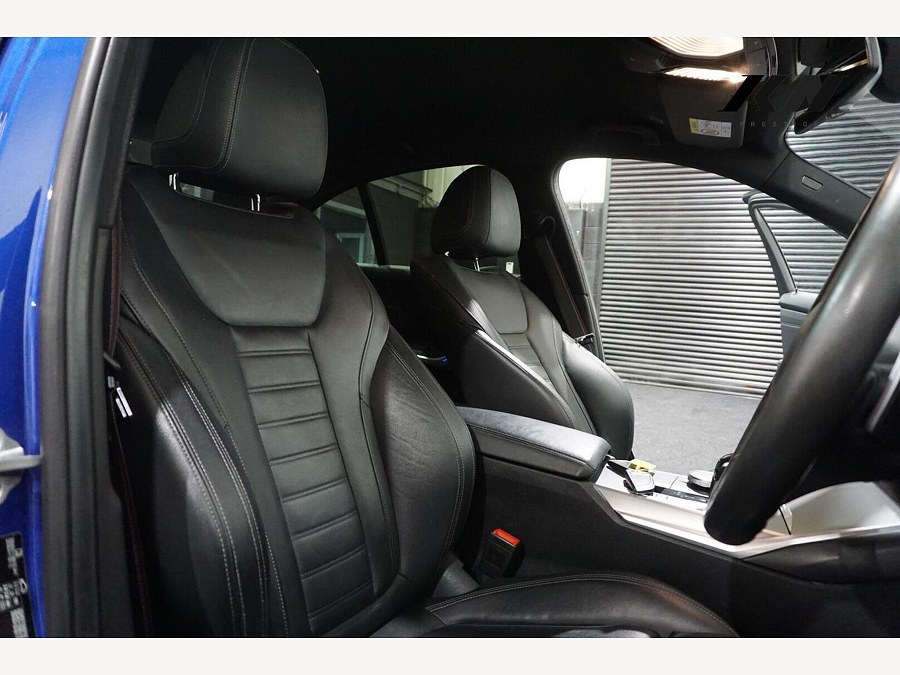 2020 BMW 3 Series photo 12