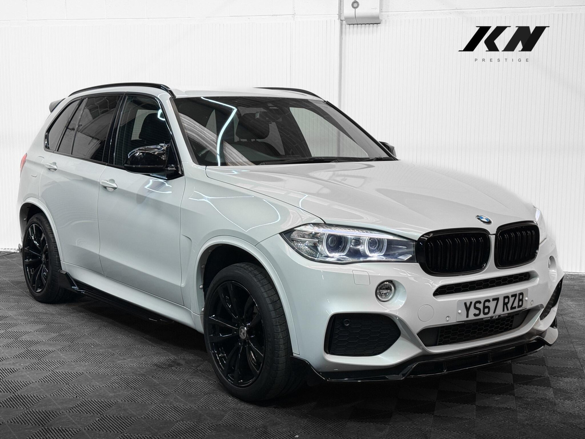 2017 BMW X5 3.0 30d M Sport Auto xDrive Euro 6 (s/s) 5dr for sale at Kayenn Prestige