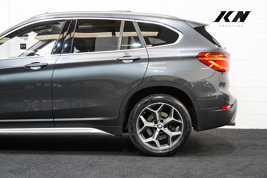 2018 BMW X1 photo 9