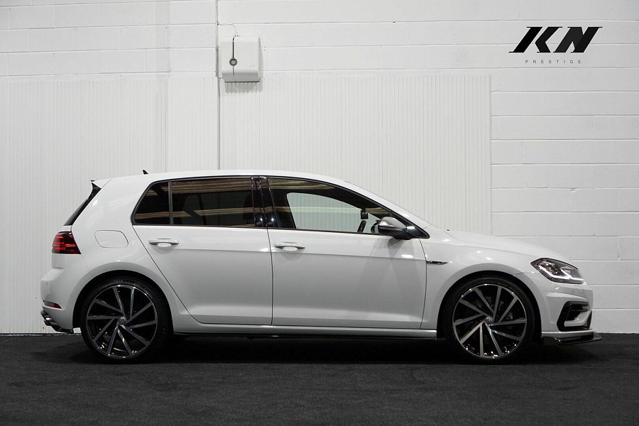 2018 Volkswagen Golf photo 14