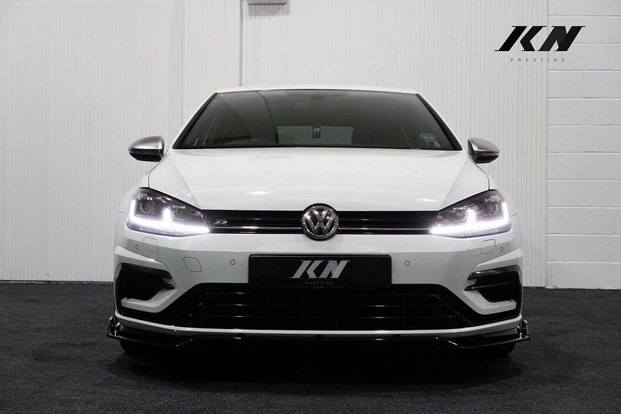 2018 Volkswagen Golf photo 8