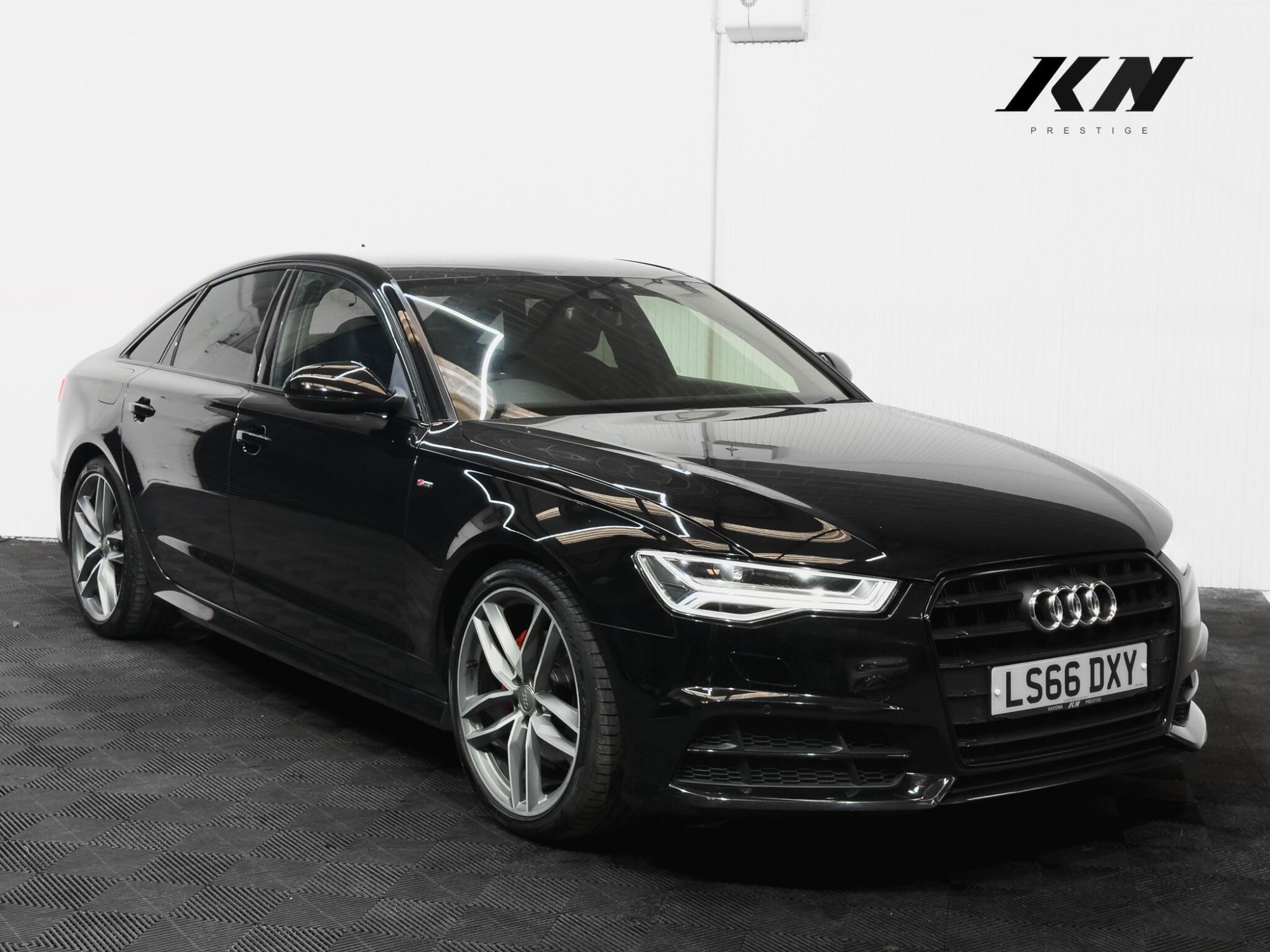 2016 Audi A6 Saloon 2.0 TDI ultra Black Edition S Tronic Euro 6 (s/s) 4dr for sale at Kayenn Prestige