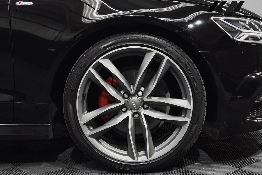 2016 Audi A6 Saloon photo 13