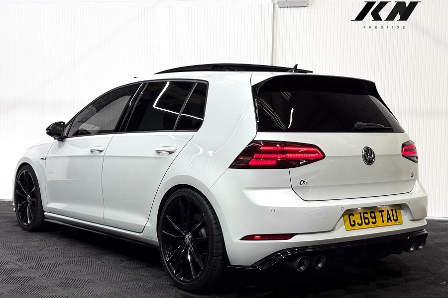 2019 Volkswagen Golf photo 7