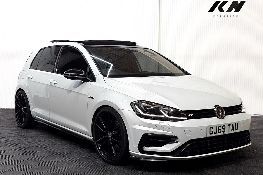 2019 Volkswagen Golf photo 4