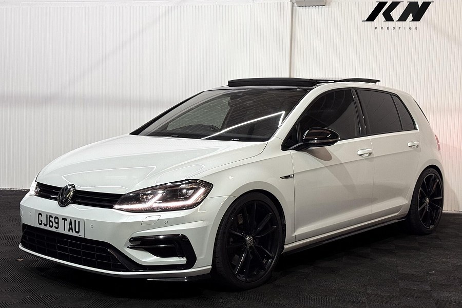 2019 Volkswagen Golf photo 8