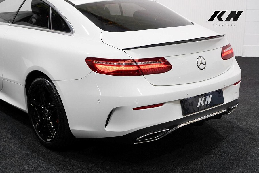 2017 Mercedes-Benz E Class photo 14