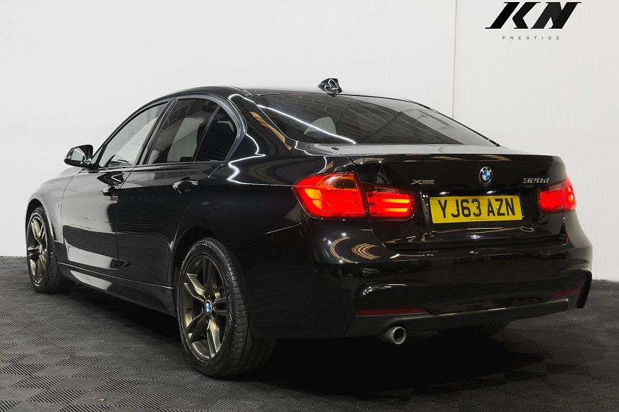 2013 BMW 3 Series photo 7