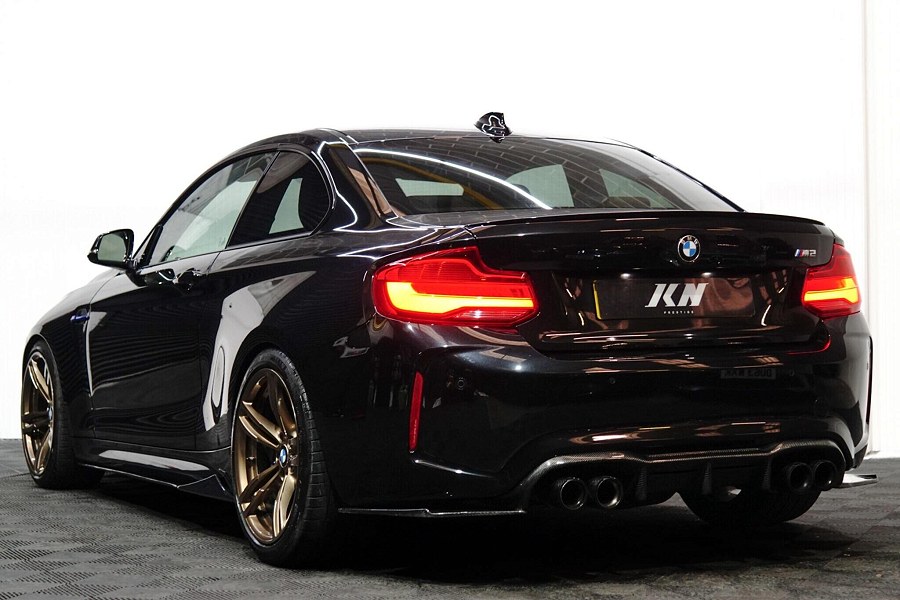 BMW M2 photo 2