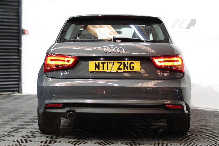 2017 Audi A1 photo 6
